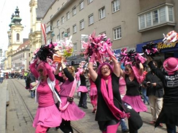 Umzug bei Demo zum 1.Mai 2010